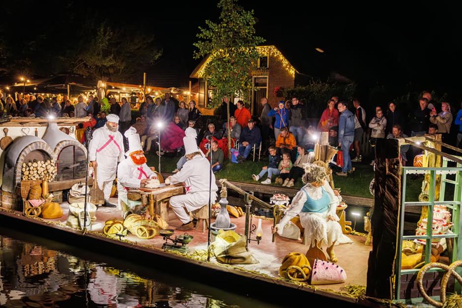 Gondelvaart Giethoorn
